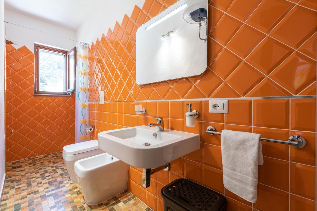 Damiano Holiday House Porto Columbu - Perd'E Sali Exterior foto